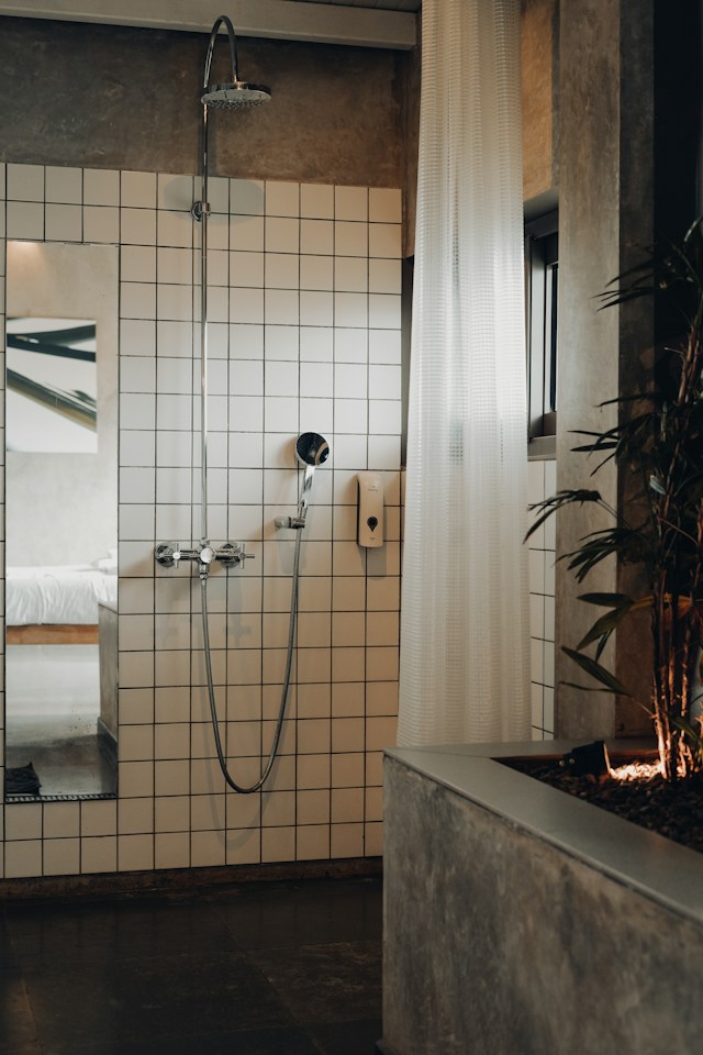 Bathroom Wall Tiling
